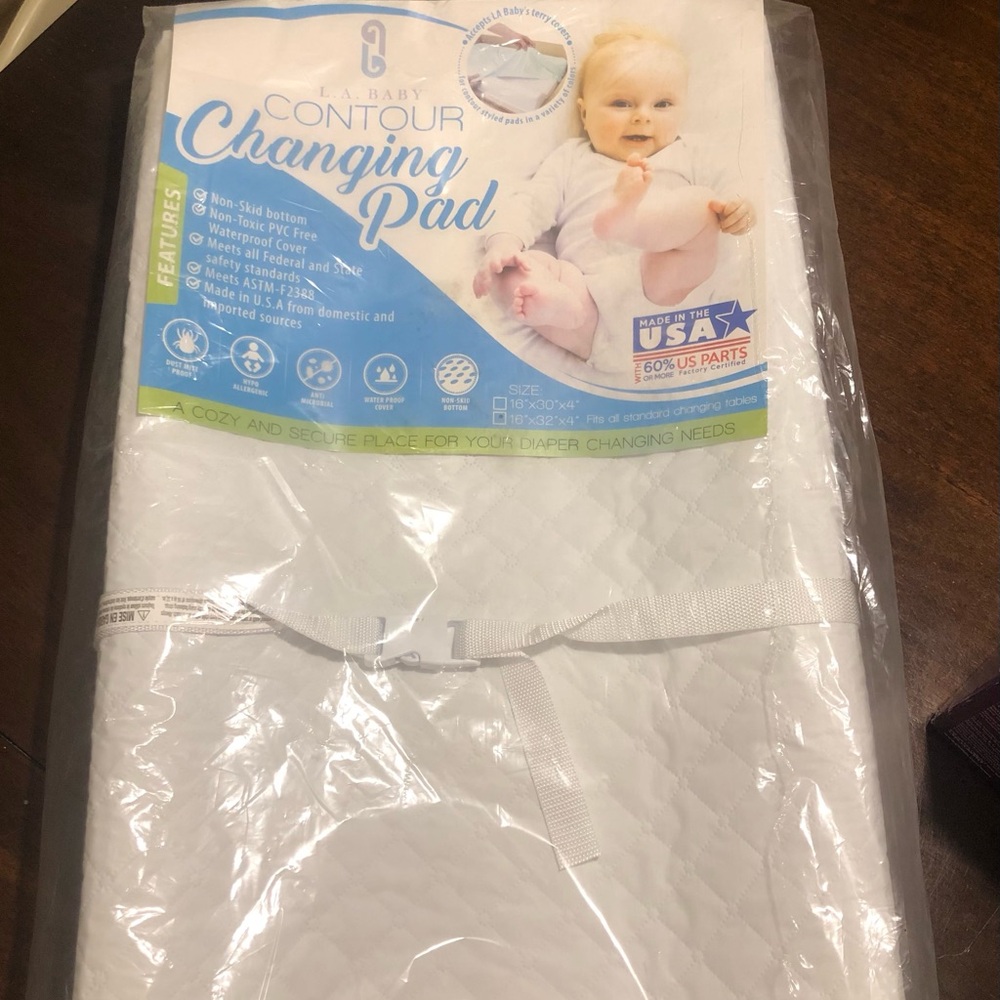 LA Baby Contour Changing Pad.